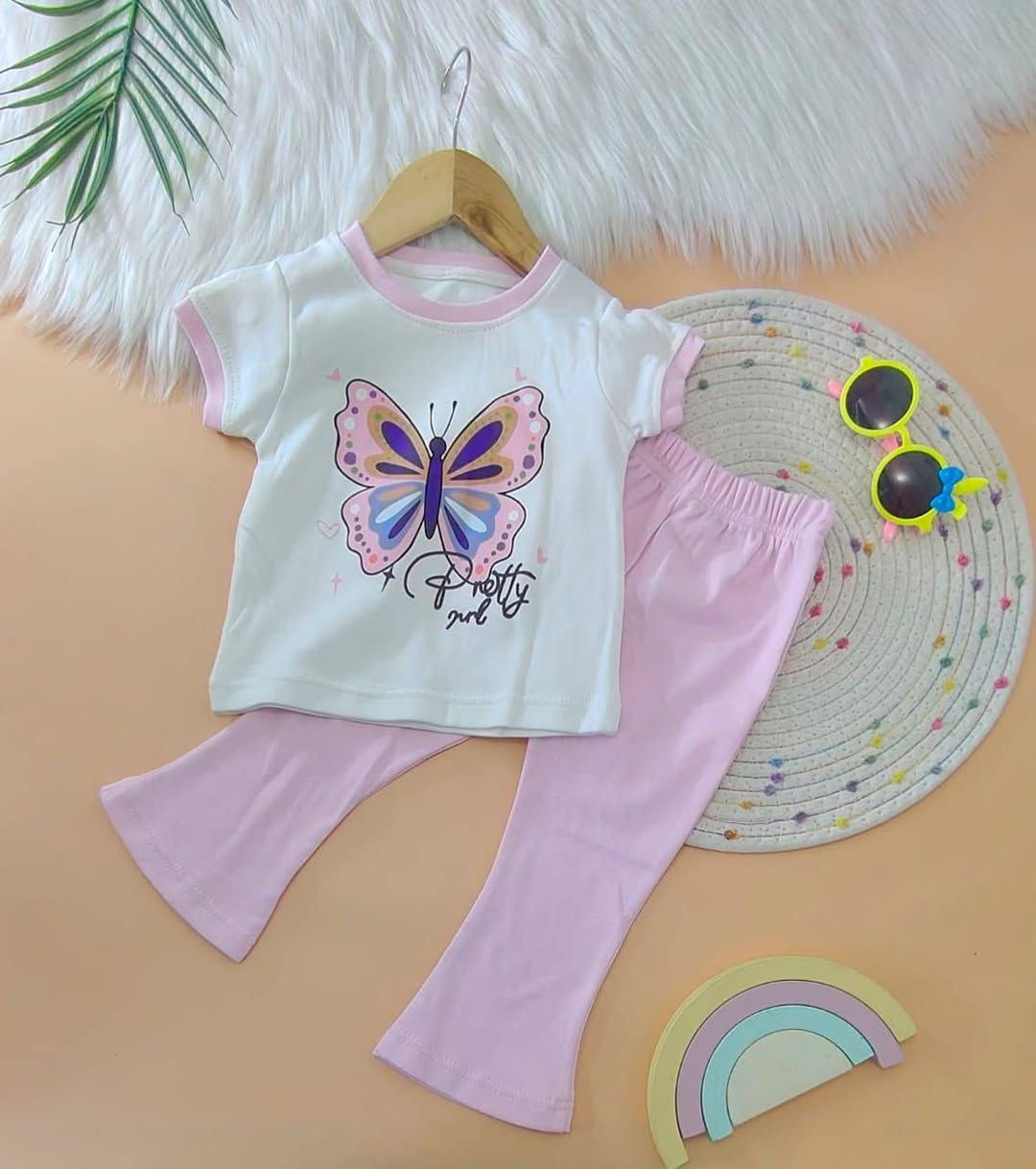 تراك بناتي مميزه خامة درجة اولى 
القياسات/ من 1-4 سنه
العنوان / راوه الجديده مقابل كماليات مهند محل الحلم


**إذا كنت صاحب هذا الإعلان وتريد حذفه لأي سبب، رجاءا أرسل رسالة إلى الدعم الفني**