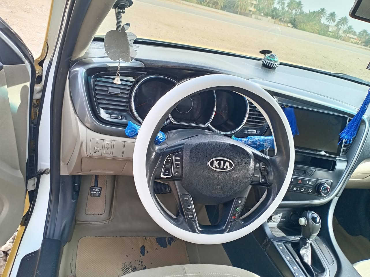 سلام عليكم اوبتما 2012خليجي
مكينه 2400
الرقم الجديد بسمي
 مصفره هيئه وغرامات 
الاستفسار ***********
