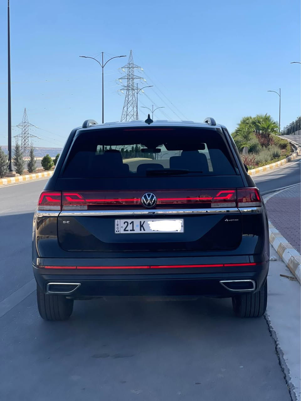 Volkswagen atlas 2024 SE 
4motion
نمونەیە لە جوانی و پاک و خاوێنی 
شاشە گەورە
شحن وایەرلێس
ناوی هەموی لەمسە
گێچ ئەلیکترۆنی
برێك بەسمە
تەنها بۆنیدی بۆیاخە بێ ناوگرتن بێ ئەیرباگ تەقین
لایتەکانیش بیلادین
٣ ڕیز کوشنە 
سوکان هیتەرە 
کوشن سارد و گەرمە
تەبرید مەرکەزیە 
IQ light واتا لایتەکانی ناوچەی کوێرەو لەگەڵ سوکان ئەسوڕێ 
فۆڕمەیشنە 
خەتی جادەیە 
تەحدید سورعەیە 
ڕادارەی پشت و پاشی هەیە…هتد) 

زۆر مواسەفاتی دیکە
ناونیشان سلێمانی 

***********
Volkswagen Atlas Se 2024
4 motion

بونيد صبخ فقط بدون دواخل بدون ايرباك
لايتات بيلادي 

بدون دواخل

المواصفات  :

4mation دبل اکسل

بصمة تشغيل

بصمة أبواب
شحن وايرلس 
شاشة كبير
رادار أمامي (تحديد مسار)
لايتات نضام iq متحرك مع ستيرن
رادار جانبي (نقاط عمياء)

رادار خلفي (تحذير من الاصطدام)

سستم سماعات FENDER

تحكم وضعيات القيادة Drive Modes 

تبريد مركزي لمس

كشنات جلد+تدفئة

هاند بريك بصمة

Android Auto 

Apple Car Play 

مانع انزلاق+ABS

شاشة كبيرة لمس

حساسات خلفية+ كاميرا 

كشنات تدفية وتبريد

تحكمات استيرن

اوتو ستارت Auto start 

اوتو ستوب Auto Stop 

وبقية المواصفات المعروفة

‎العنوان سليماني

للاتصال استفسار واتس اب

*********** السليمانية, العراق

