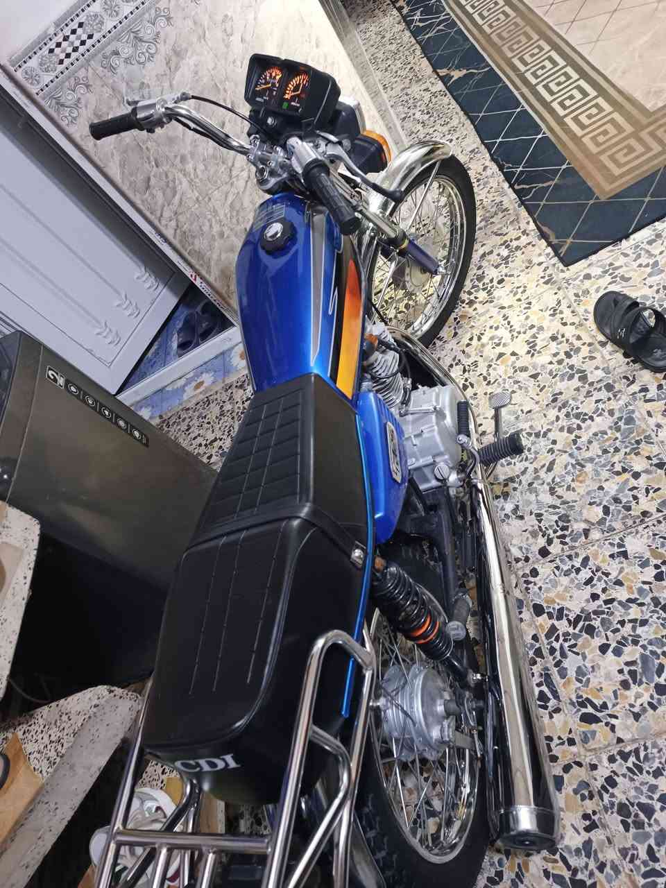 دراجه اربعه كير البيع مديل 19 مكينه مفتوحه بس نضيفه دراجه اصولي السعر 550  مكاني وفا رقمي ***********
