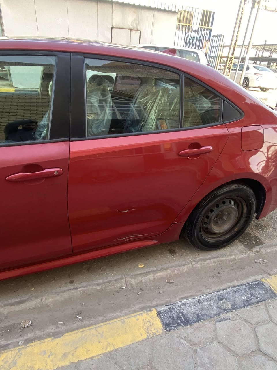 كورلا 2020 LE لون ماروني كير مكينه1800 خير من الله رقم كربلاء معوقين بعد سنة تنفك
مواصفات 

تحكمات استيرن فول

شاشه حجم كبير 

كامره خلفيه

زنون عالي ناصي 

تبريد ثلج 

تبريد بيانو

حادث السياره جاملغ وطرف البنيد وباب السايق 

مكاني نجف 

السعر 119 وبية مجال حك الجية فقط

***********
