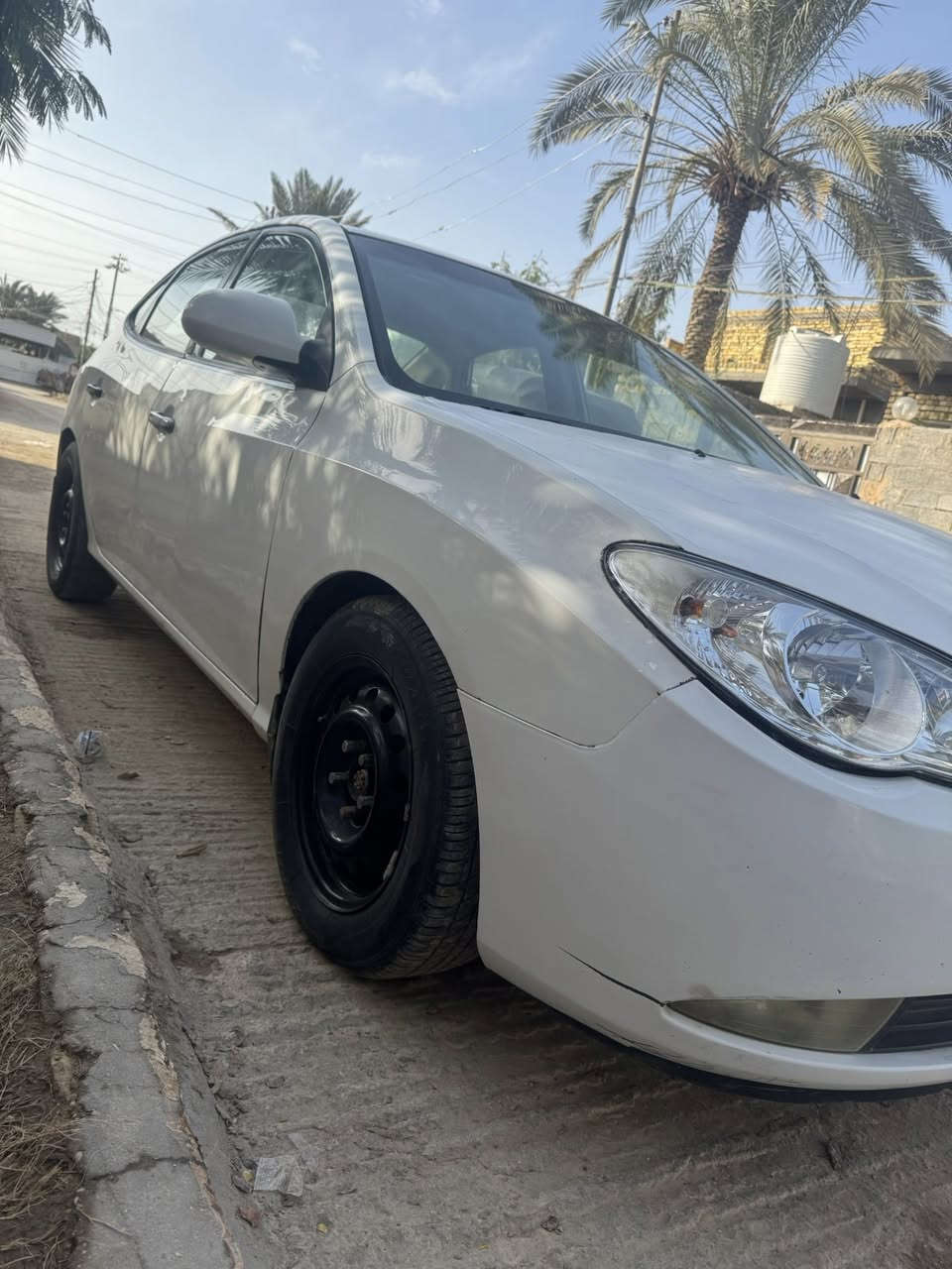 مكلفه بالنشر 
السلام عليكم النتره 2010 خليجي مكينه 1600 دكشن عالي بيه صبغ 3 قطع بدون حادث حداديه تبريد تخم تاير كله جديد رقم ربيل تحويل وكاله السعر 88 وبيه مجال تفاصيل ***********
