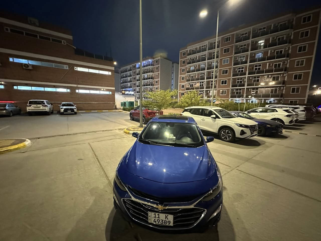 شوفرليت ماليبو. 2023
محرك 1500 تيربو🚀🚀 4 سلندر 

موصفات 1/1

شاشة كبيرة
كاميرا خلفيه 
رادار امامي 
تنبيه اصطدام
سايق الي 
بصمه تشغيل 
بصمه ابواب 
هاندبرك بصمه 
كرسي كهرباء
فتحة سقف بانوراما 
تدفئه المقاعد الماميه 
فول تحكمات استيرن 
حساسات الاطارات 

السعر (125 $)وبيه مجال للطيبين 
عنوان بغداد الحريه مجمع ايادي العدل 
***********
