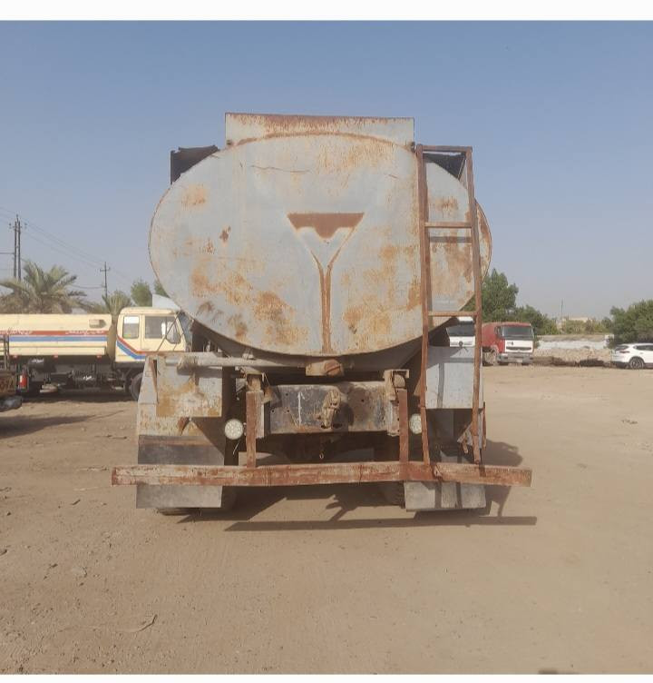 هينو مديل ٨٢تنكر سعة   ١٢ طن مكينة كير اكسن شاصي كفالةعامة   تايرات نص عمر  رقم بغداد صدامي حالين كاعد نمشي بل معاملة مال تحويل  سعر خمسة وربع وبيهة مجال الستفسار  ***********
