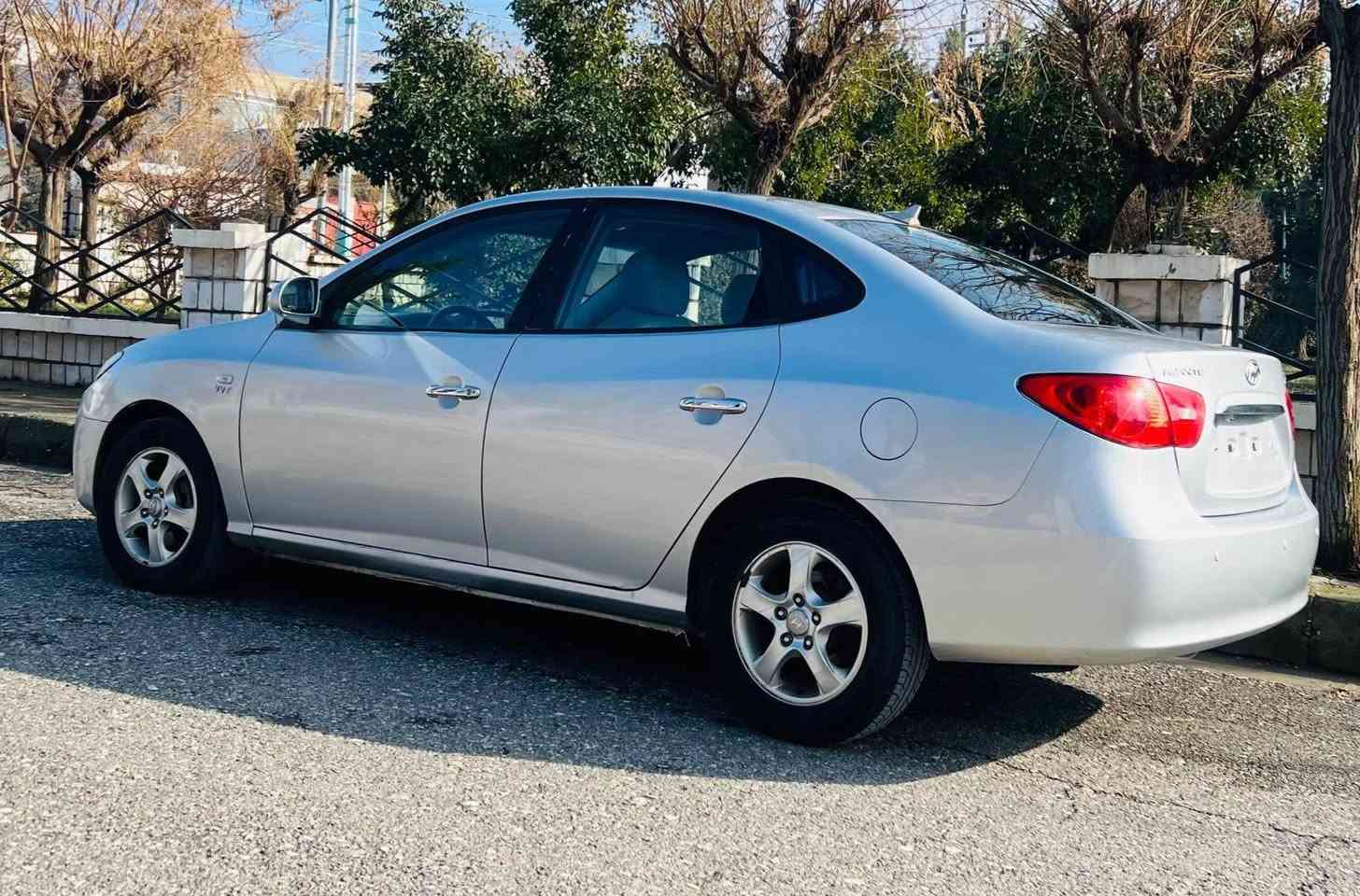 هۆندای ئەڤانتی 2007  گێر ئۆتۆماتیک 
مەکینە بجوکی دکشن بەرز
گێڕومەکینە بەشەرت
بێ دەعم ولێدراو
سەیارەکە نمونەیە لەجوانی
کامل مەسروف کراوە

سعر لە کۆمێنت داوابکە ڕاستەخۆ بۆت دیت 📩 

سەیارەكە مالی دۆستە 

ژمارەی خاوەنی 
***********
***********
شوێن:قەلادزێ
