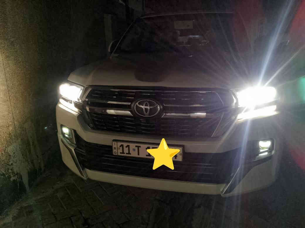 سلام عليكم سيارة لاندكروز موديل 2012 محدثه 2020 صبغ عام بيهه جفيه سعر 240 سنويه بسمي رقم الهاتف ***********
