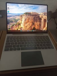 سيرفيس جو 3 • i5 الجيل 12 • ٨جيجا رام