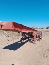 شاصي للبيع  ثلاثة دناكير  الاستفسار على الرقم 07777678557