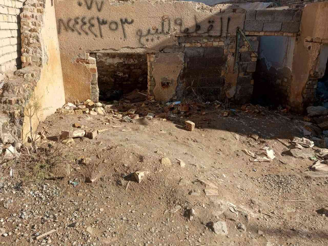 قطعه ارض للبيع مساحه 100م مربعه مكانهه بغداد سبع قصور شارع ابو احمد زراعي سعرهه 12 وشراي ينتصل رقم الهاتف 0778244435


**إذا كنت صاحب هذا الإعلان وتريد حذفه لأي سبب، رجاءا أرسل رسالة إلى الدعم الفني**