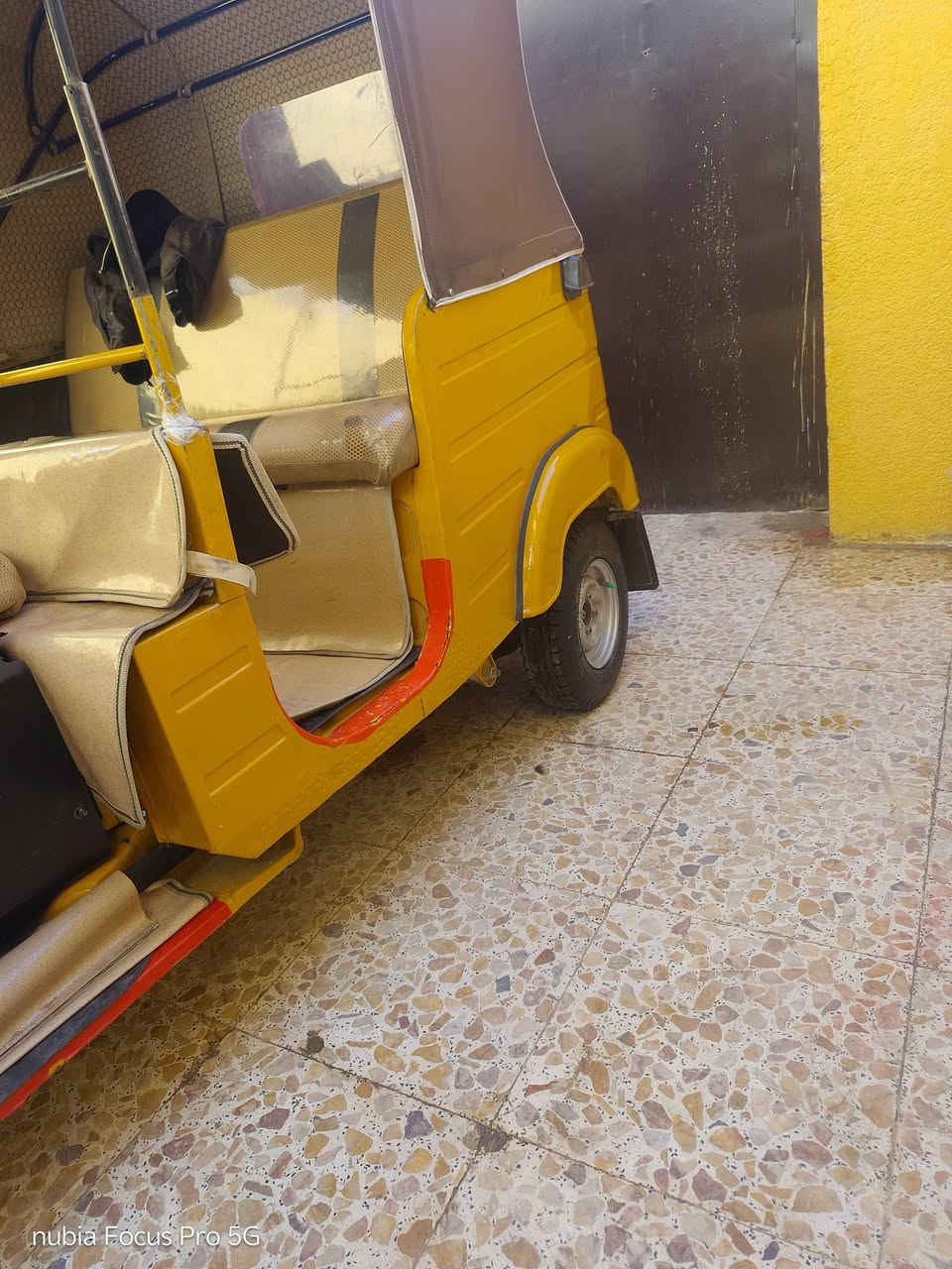 سلام عليكم تكتك مديل 20 رقم عربي تكتك نضيفه حيل البدي مكفول بس دوس معمره ومكينه  خير من الله سعر خاص رقمي ***********
