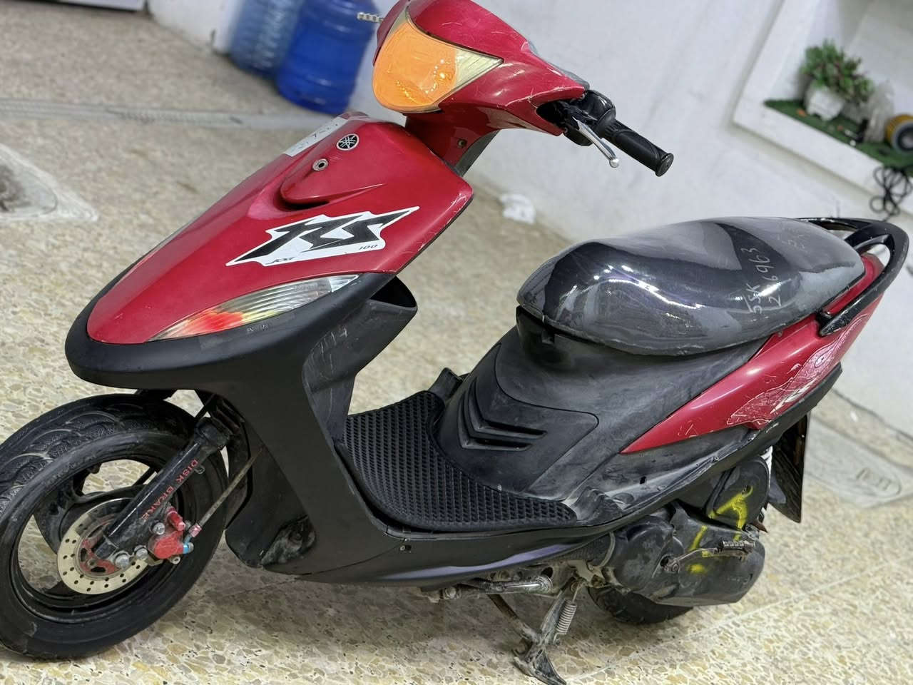 سلام عليكم دراجه عدله مال رمبه بلاديه مختمه ختم واحد  مكفوله مامفتوحه تجي  جيب فيتر وتفحص  دراجه مستعجل علئ بيعته  السعر 700  مكاني الدوره ابو دشير  رقم ***********
