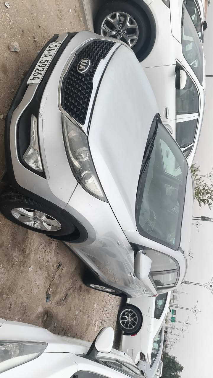 سبورتج خليجي ٢٠١٦ بيه باب مبدل ولبنيد بي صبغ ماشيه ١٣٨ مكينه كير تبريد شرط السياره فورويل تبريد قطعتين مكينته ٢٤٠٠ دوش السعر ١٤٥ بي مجال ***********
