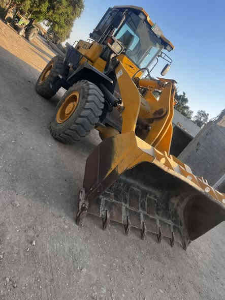 السلام عليكم شفل 36اللبيع مكينه وكير خير من الله حداديه جديده شفل جاهز للعمل رقم تحويل ثاني يوم موديل 13 السعر اتصل ***********او ***********المكان ناصريه قضاء الإصلاح
