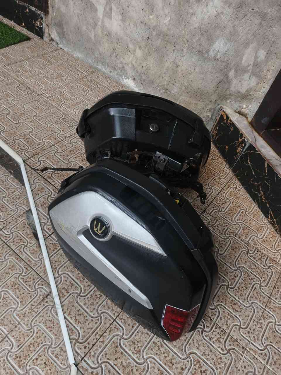 سلام عليكم
جنط دراجة نضيفات كلش اصليات مع التفصال الحديد مالتهن على اي دراجة يرهمن وعندي جنطة الخلفية همين مكاني بعقوبة ***********
