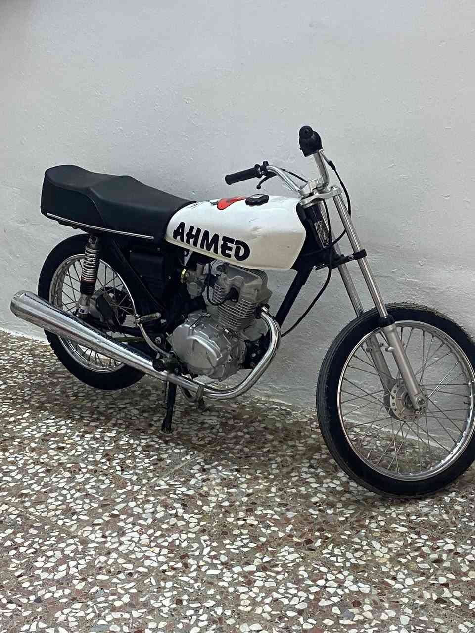 دراجه للبيع أوراق سكنرموديل ٢٥عايزه ترتيبات ب٤٠٠بيها مجال قليل ومايشتري لا يرأسني متواجد واتساب مكاني نجف
***********
