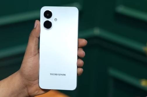 السلام عليكم جهاز نضيف مستعمل 8 ايام فقط ( تكنو سبارك 2)
ذاكره 128 .. السعر 100 قفلل التواصل ***********
