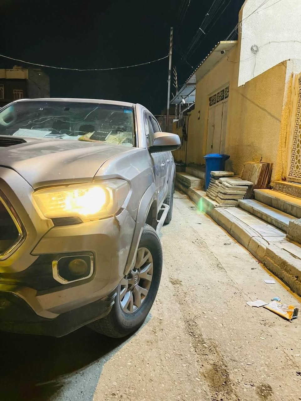 تيوتا تاكوما مواصفات SR5 سياره جاهزه من كل النواحي محرك 2700 حجم 4 سلندر سنويه بسمي تحويل مكان السياره ميسان *********** عمارة, ميسان
