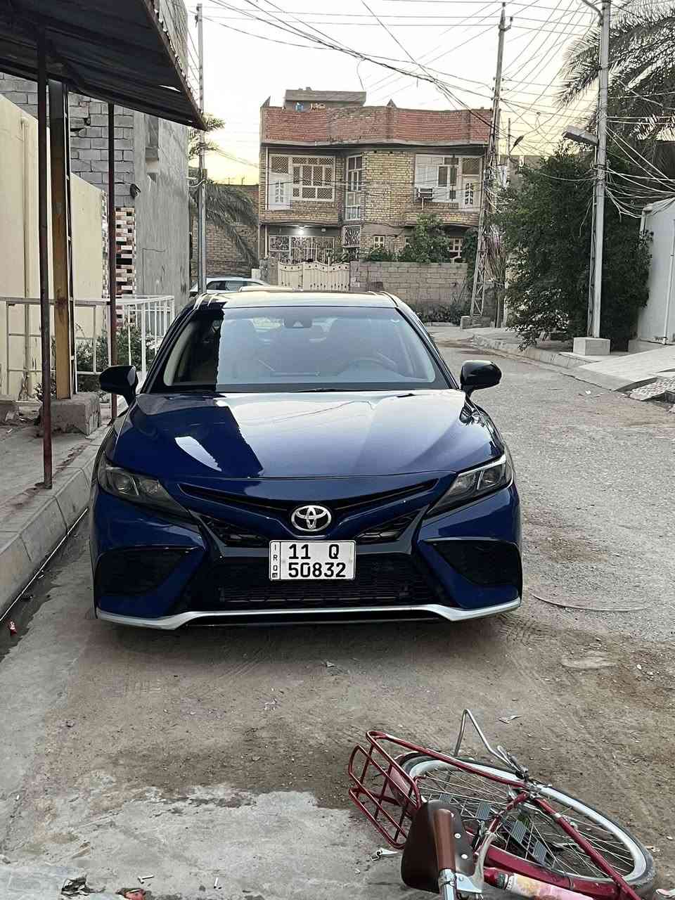 السلام عليكم كامري ٢٣  مواصفات  LE بسمي ضرر بنيد فقط بدون دواخل وبدون ايرباك  مكاني ديالى بعقوبه   سعر٢٠٠ ***********
