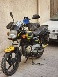 بوكسر للبيع موديل 22مرقم ديالى لوحات وسنويه انكليزي تحويل ثاني يوم مشر...