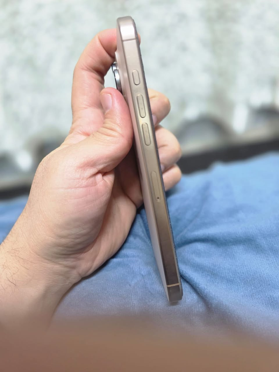 السلام عليكم
ايفون 16 pro max 

256

 بي نقطة بالشاشة و زر الكاميرا بس ماكو اي تأثير للبيع 

السعر 1.100 وبي مجال


**إذا كنت صاحب هذا الإعلان وتريد حذفه لأي سبب، رجاءا أرسل رسالة إلى الدعم الفني**