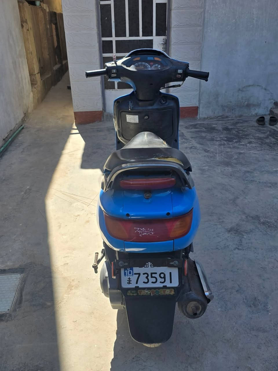 السلام عليكم ورحمة الله وبركاته
اقره منشور زين وشوف صوره وبخدمتك 
فراشه حاويه كفاله عامه من الويل للويل مكينه شرط ماتنسمع خرسه معدل 120 كهربائيات كامله من الاشاره للسلف كلها شغاله دراجه ع ايدي مداريه كلش بلدهن وبانزين محسن للعلم رمبه والوصل موجود صارلها ٤ اشهر من نازله مكاني ديوانيه مركز السعر 600وبيها مجال حك الجيه    رقمي ***********
