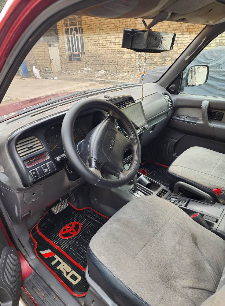 السلام عليكم ازوزه للبيع موديل1995 مكينه وكير ملكه 3000 تبريد مايشتغل رقم اسليمانيه  انجليزي تخم تاير مكينه وكير جدد حداديه80/100 السعر55وبيها مجال او مراوس حسب القناعه الرقم ***********ابو حسون
