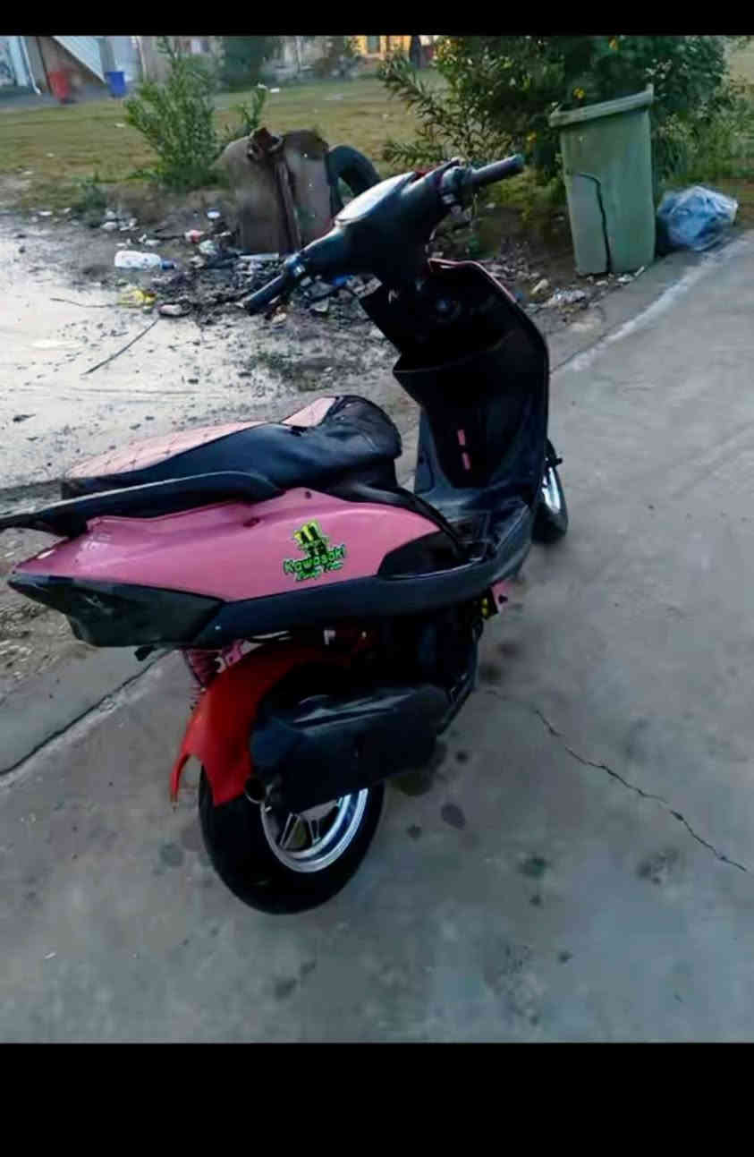 دراجة ماكس  عدلة  لبيع  .دراجة كفرات تجارية . مكينة نضيفة بيهة لاستيك ولف  .سلف هندر  شغال   كلجات  جديد دراجة نضيفة
سعر ٣٠٠ وبيهة مجال مكان واسط  العزيزية الاستفسار ***********
