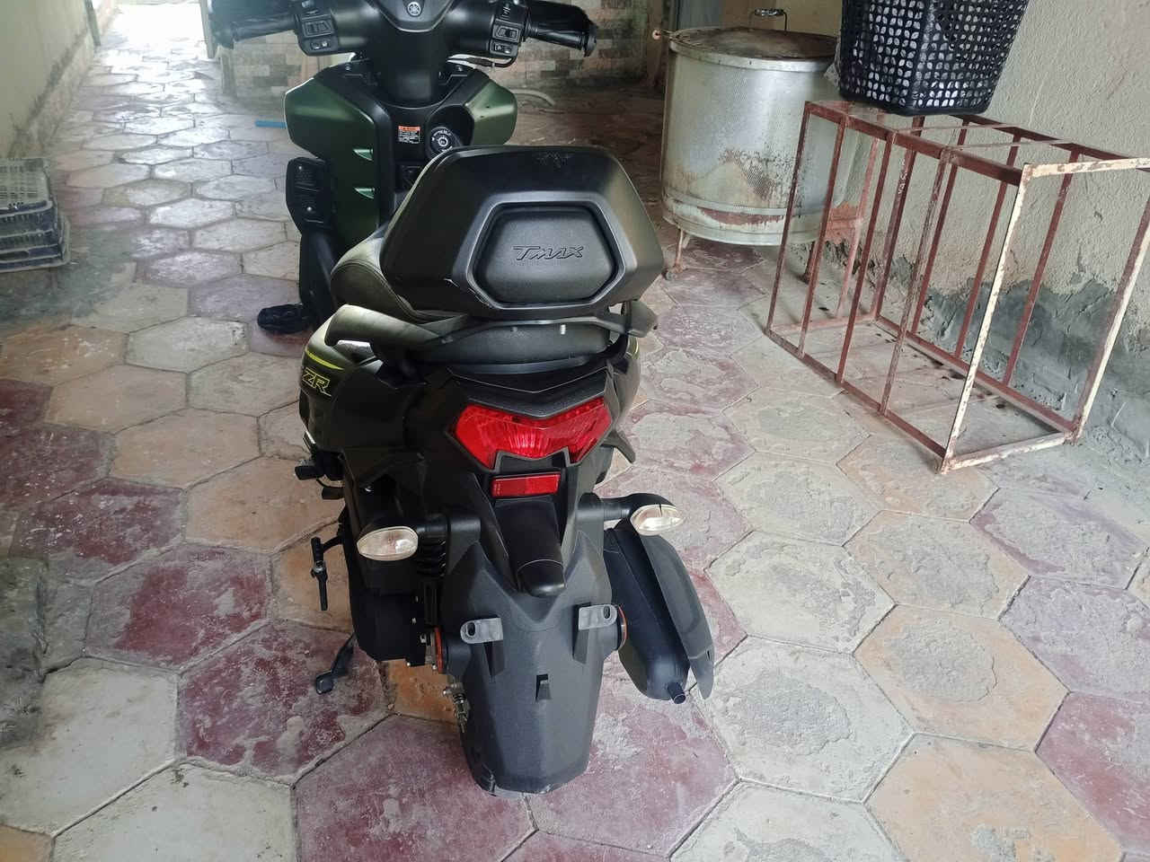 البيع 24مكفوله ***********
