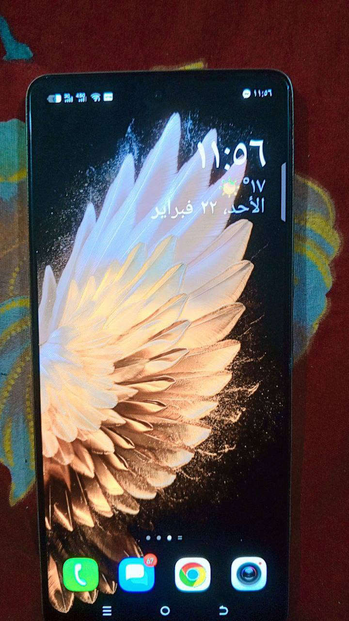 السلام عليكم جهاز مستعمل جديد لا مفتوح ولا شي 
مستعجل ع بيعته وتفاصيله بالصور اسمه وكل تفاصيله 
رقم واتساب ***********
