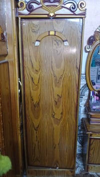 غرفة نوم • خمس قطع • للبيع