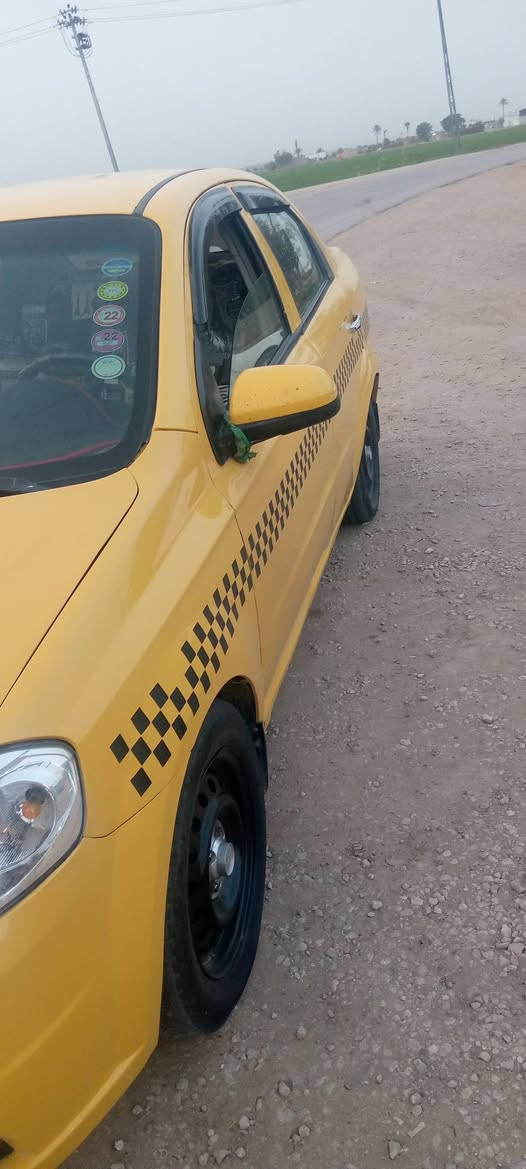 السلام عليكم سياره للبيع ابيو موديل ثمانيه رقم بغداد  مصبوغ  الجملغ الامامي مبدل الحداديه 70 كير اوتماتيك محرك الف وستميه هيه وغرامات ماعليه السعر 46 المكان نجف مشخاب لستفسار عل لرقم ***********
