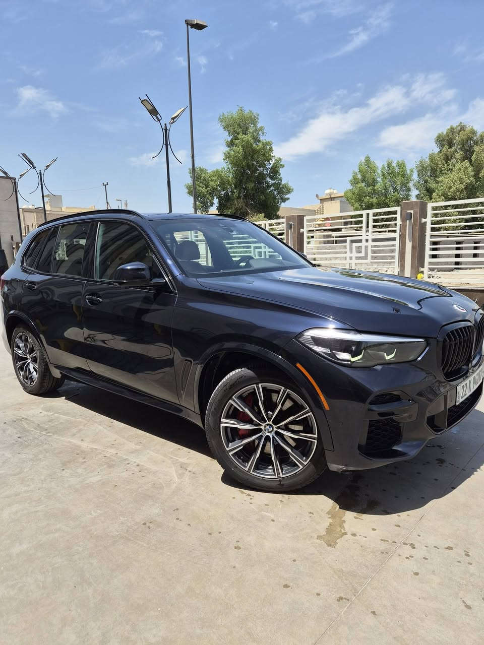 السلام عليكم 
BMW X5
M بكج اصلي
السعر 385
رقم الشاصي مرفق بالصور
رقم اربيل 
ماشية ٣٨٠٠٠ ميل 
بدون ما ندوخكم بالكلام الزايد
المواصفات كاملة وكلشي بلادي 
للاتصال واتساب ***********
نعتذر عن الاطالة
