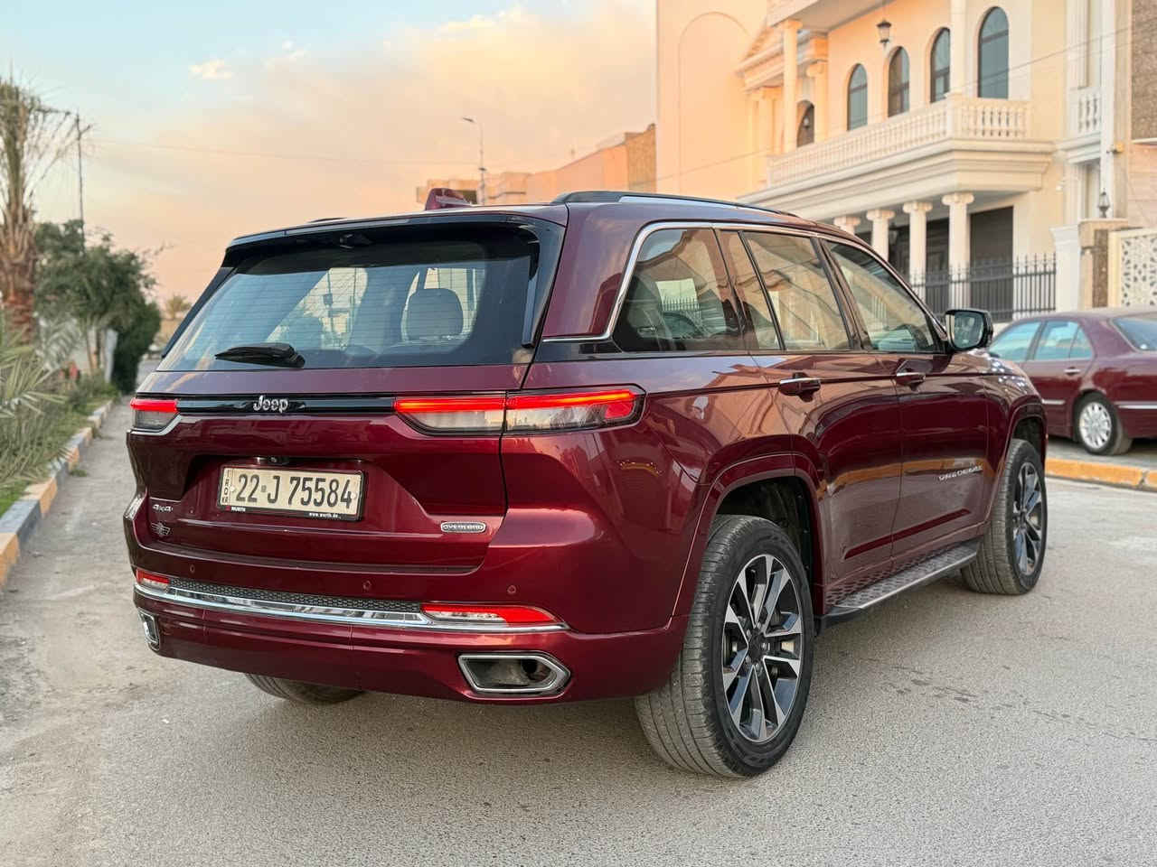 السلام عليكم جيب  اوفر لاند

Jeep Overland 2022.     3.6 V6

خليجي وكاله هارلم فول ١/١

         حجم المكينه : 3600
سياره عل وضع الشركه 
فقط صار بيها صبغ كد شبر بجاملغ الأمامي

1.شاشه 
2.بصمه
3. تشغيل عن بعد
4.بردات خلفيه
5.كشنات جلد
6.كشن السايق ميمري
7.كشنات كهرباء
8.صندوك كهرباء
9.حساسات خلفي امامي
10. قطعتين تبريد 
11.اشاير بالمري
12.رادار امامي
13.رادارات 360
14.ثلاث وضعيات قياده
15. بنوراما 
16. كير ماوس
17. نظام منحدرات
18. هيترات بالكشنات حار بارد
19.ويل كب كروم
20.لايتات لد
21.بكلايت لد
22.كشافات
23.بصمة ابواب
24.معرب الشاشه 
25. دمام خلفي
وبعد مواصفات 
السعر. 39,500.  بيها مجال

للاستفسار ***********
مكاني بغداد Colombo, Sri Lanka
