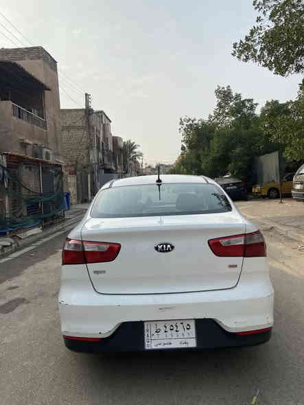 للبيع كيا ريو موديل2016وارد امريكي حادثهه بنيد مبدل ومصبوغ فقط ماشيه83الف فقطط 
تدفأه تبريد كله شغال
المواصفات
تحكم ستيرن جهتين
داخل صاج
الجام كهرباء بالكامل
تحكم مري كهرباء
بلوتوث
المكان:بغداد الشعب
الرقم:***********
السعر:85وبيهه مجال قليل جدا
