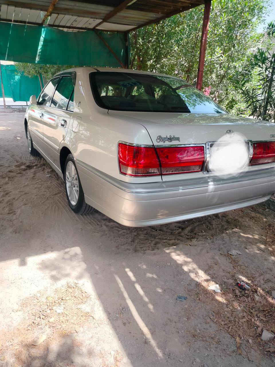 سلام عليكم للبيع جنون 2003 مكفوله ماعده قماره بيه حالوب باقي بدي مكفول   سعر 152بيه مجال ماشيه  100الف دكمتين سياره جديده رقم راعيه ***********
