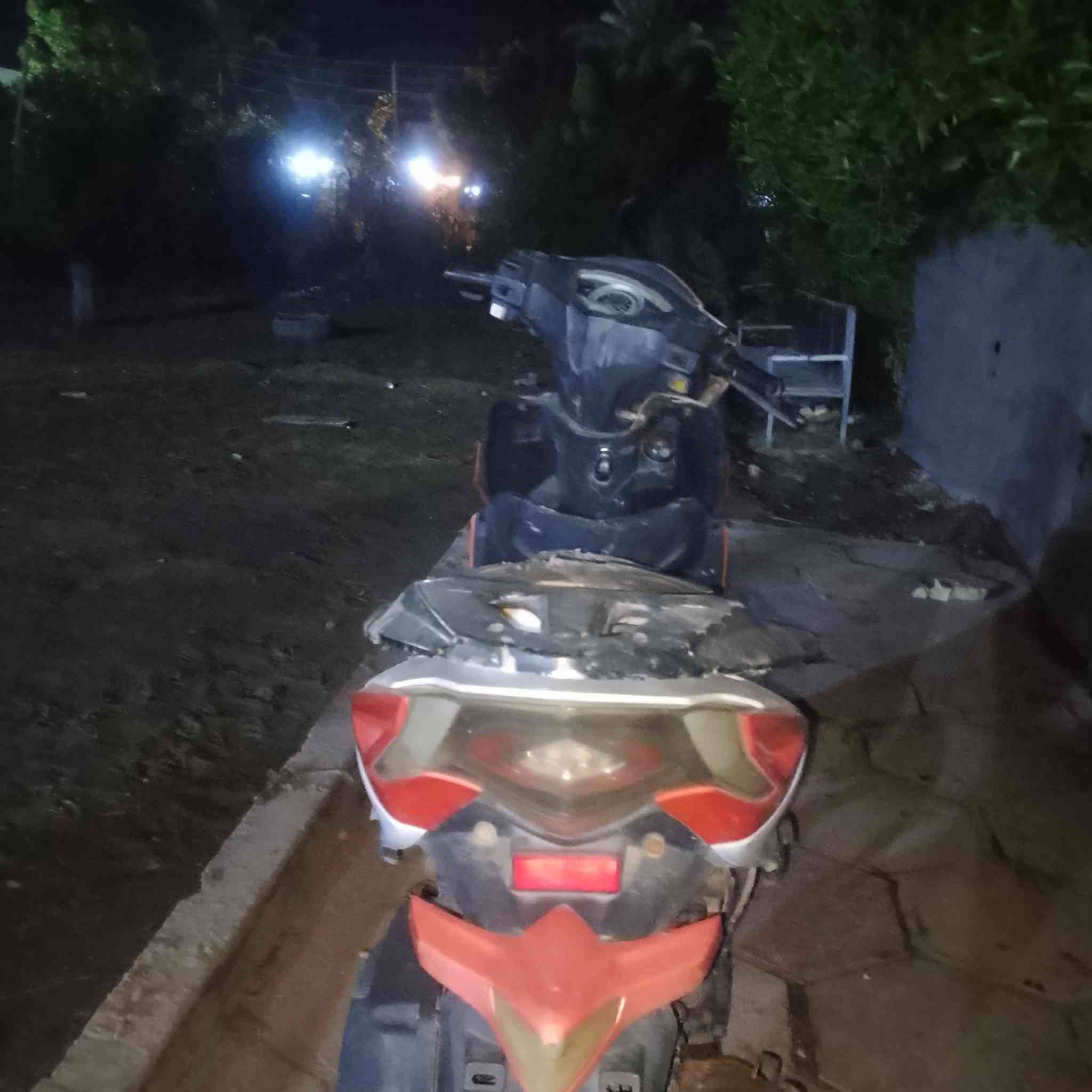 دراجه ذبانه للبيع معلكه ولف فقط 150 الف عنواني المدحتيه ***********
