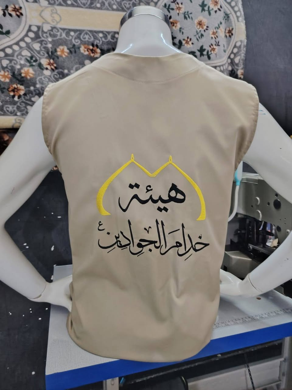 مرحبا متابعينا
رقم المبيعات *********** الموظفات زهراء ونرجس
بعد نفاذ وقت العرض السابق
رجعنا جددنا العرض ولفترة محدودة فقط سارع بالحجز قبل انتهاء العرض
يلك صحفي كتان 100% سعر القطعة 15،000 مع التطريز ظهر وصدر
تيشيرت ردن او نص ردن حجري سعر القطعة 15،000 مع التطريز ظهر وصدر
شرط الضمان وفحص المنتج قبل الاستلام من المندوب
اقل عدد يكون درزن 12 قطعة
مرحباً متابعينا الاعزاء
مستعدون لتجهيز المدارس الجامعات المستشفيات الاهلية والمدارس الاهلية والروضات والمجعمات الطبية والشركات والفنادق
للأستفسار مراسلتنا على بريد الصفحة او الاتصال عبر الواتساب دايركت *********** - ***********
