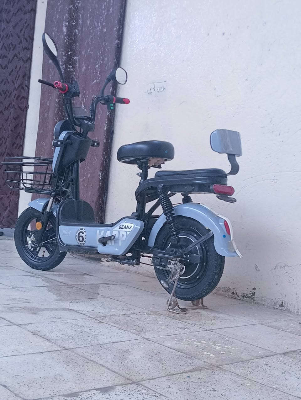 مرخصت مدير الكروب: سلام عليكم دراجه شحن حجم 14للبيع او مراوس بدراجه بانزين براس براس سعر الدراجه 230وبيه مجال الطيبين مستعجل عله بيعته مكاني بغداد مدينه الصدر  رقم ***********او خاص
