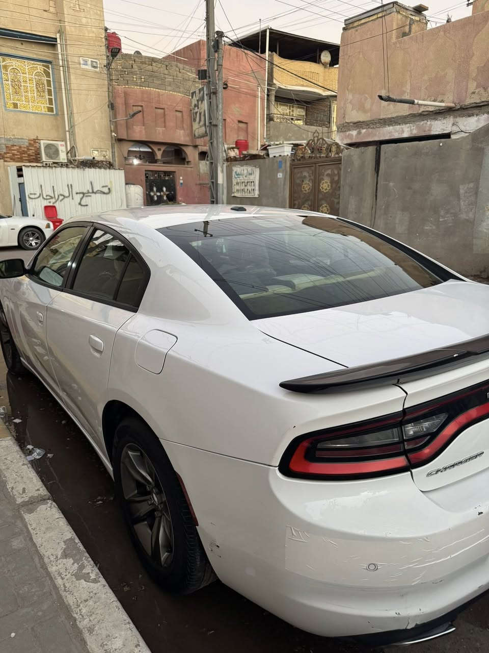 السلام عليكم الي عنده كي فايف مراوس بجارجر ١٦   اصل  باسمي.        العنوان.  البصره  ***********
