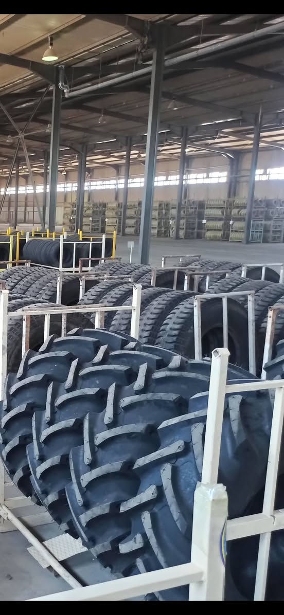 السلام عليكم يتوفر لدينا اطارات زراعية كافه الحجام
٣٠/١٨       ٥٥٠ الف  سعر  القطعه 
٣٠/١٦         ٤٥٠ الف سعر القطعه 
٢٨/١٦           ٣٥٠ الف سعر القطعه 

عنوان الشطره حي الصناعي شارع المعدات الثقيله  ***********
