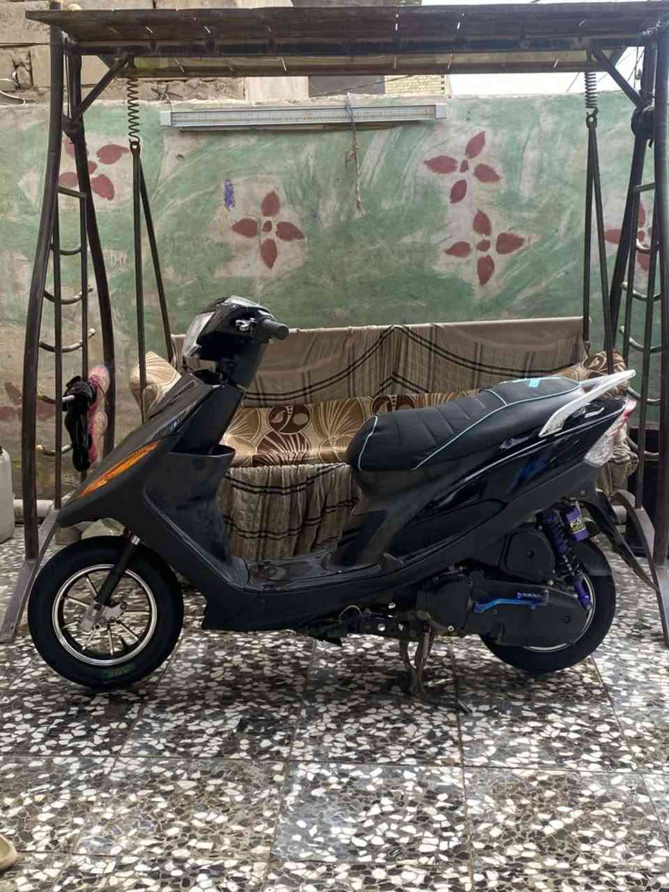 السلام عليكم دراجه ماكس عدله مكينه مكفوله صدر رياضي وياله رياضي دبل خلفي رياضي جك هندر لياضي كهربايات 100/1000
سلف شغال تيرات جدد 
650وبيه مجال مكان نجف الاتصال ***********
