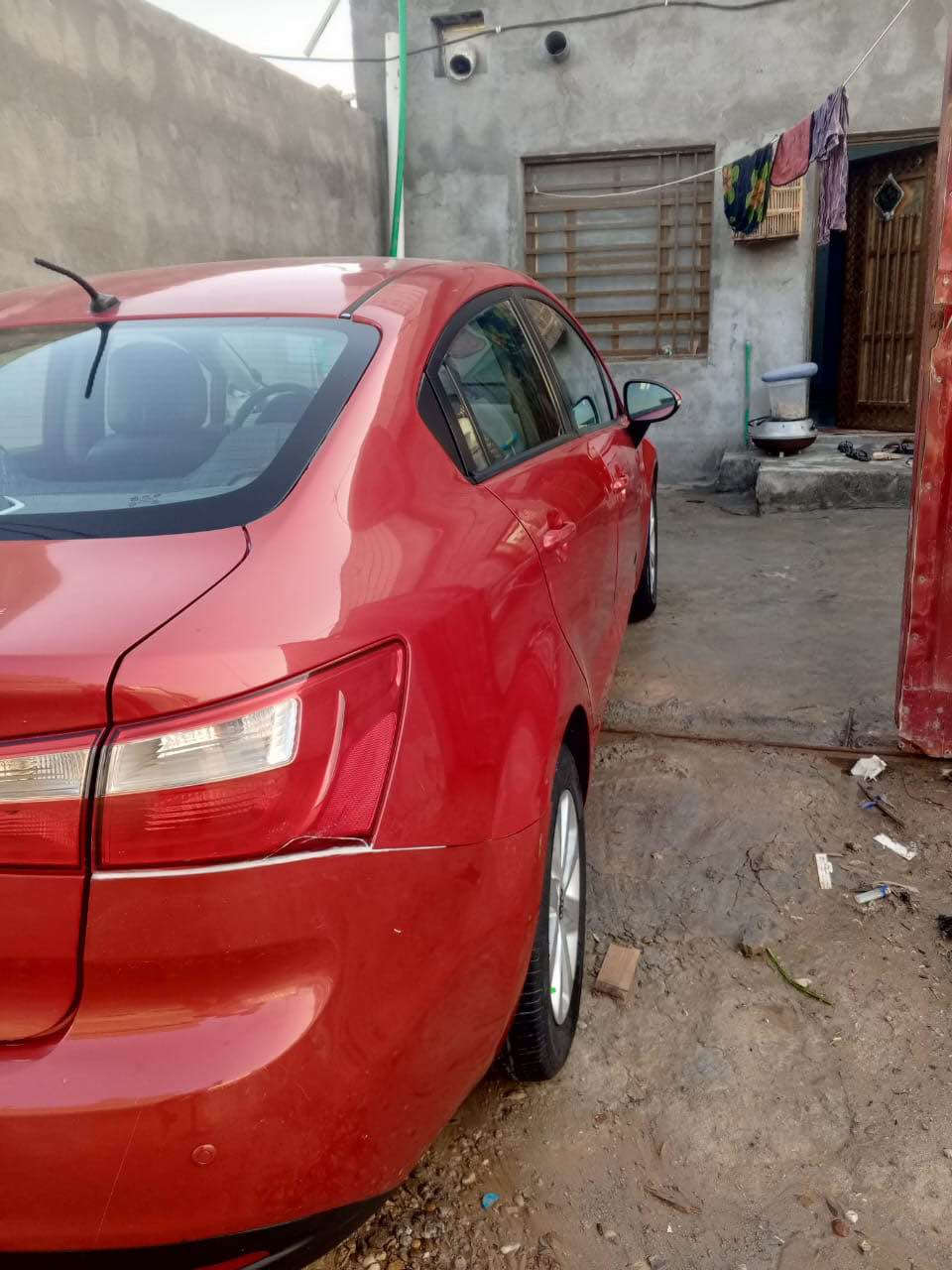 السلام وعليكم كيه ريو للبيع مديل ١٤ خليجي مكينه بادي بيها تبخير مكينه ١٦٠٠ كير كفاله سنويه منتهيه با ١٩ بسم بنيه سياره مال شركه هسا صارت حره والد لبنيه كاعد يركض بالمعامله مالته يعني يكمله يطلب تحويل سعر ٨٠ بيها بارد بالمدكر الخلفي الي وره السايق ماعابر وصبق جماليه بالدوس فقط رقم موبايلي *********** مكاني بصره تنومه البصرة, العراق
