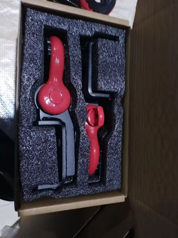 السلام عليكم
هوكات اماميه مع قواعد تثبيت ثقيل جدا وضخم
ينطي جماليه وطابع قوه لبجم السياره احدث ما صمم للتاكوما
سعر الزوج /75 الف فقط
يوجد توصيل
بغداد /5 الف
محافظات /7 الف
***********
