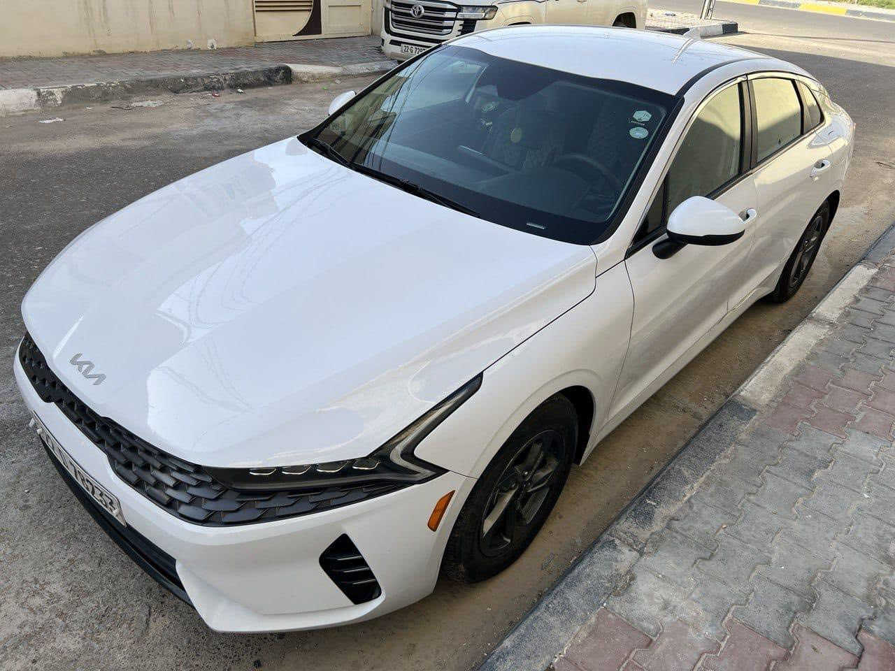 السلام عليكم ورحمة الله تعالى
سيارة k5. 
موديل 22 مراوس او بيع حادثه جداً خفيف صور حادثه مرفقه مع صور الرقم اربيل بسمي تحويل ثاني يوم الاستفسار ع الرقم او واتساب موجود *********** السعر ١٧٢ وبيه مجال بسيط
