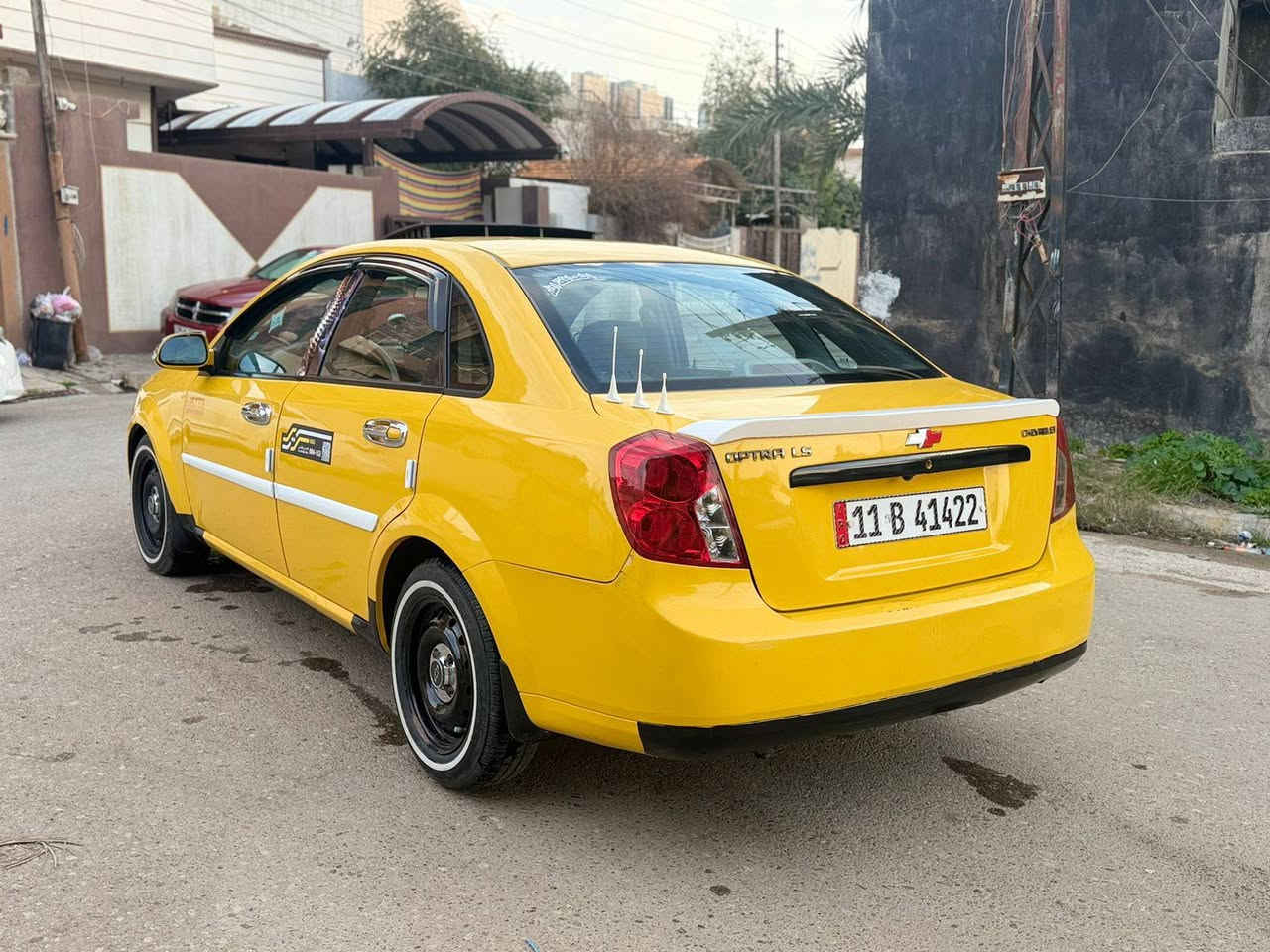 السلام عليكم شوفرليت ابترا موديل ٢٠١١ رقم بغداد مشروع وطني ال ٣١ بسمي شرط تحويل وكاله مكينه وكير بشرط فول اوتماتيك صدر امامي خلفي جديد تبريد تدفئه شغال تخم تايرات جدد سياره فقط مبدل جاملغ امامي بدون قطره دواخل السياره جازه شاشه ايبات كأمره سستم سماعت تحكم استيرن أربع جوم كهرباني مرايات كهربائيه السياره جازه ماناقصه برغي البيع فقط السعر ٦٩  
العنوان كركوك 
رقم الهاتف ***********
