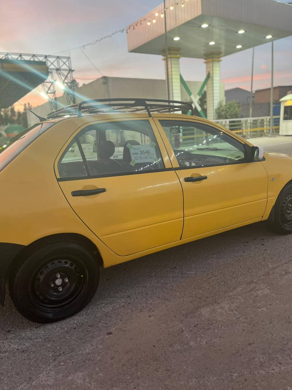 سلام عليكم للبيع لانسر 2011 بسمي شخصيان ماشيه 90 سياره جاهزه للخير بدون نواقص بيها صبغ حزام جماليه كلها شغاله سياره صدر جديد تايرات جدد كير مكينه نضيفات سعر 72. وبيها مجال رقم الهاتف ***********
