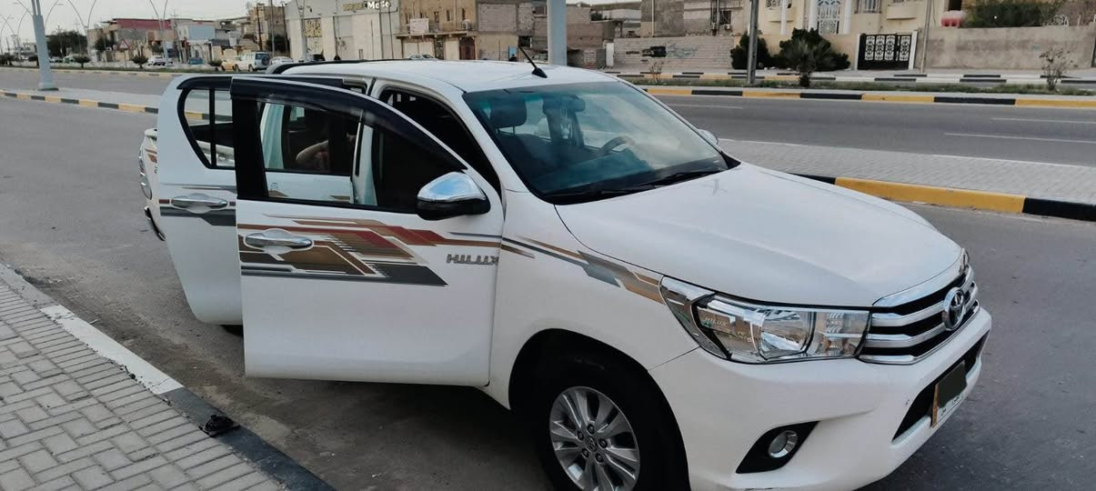 هايلوكس 2018 
ناصي كفاله عامه السياره بأسمي 
اوتماتيك ب250 وبيها مجال قليل 
مكان بصره *********** البصرة, العراق
