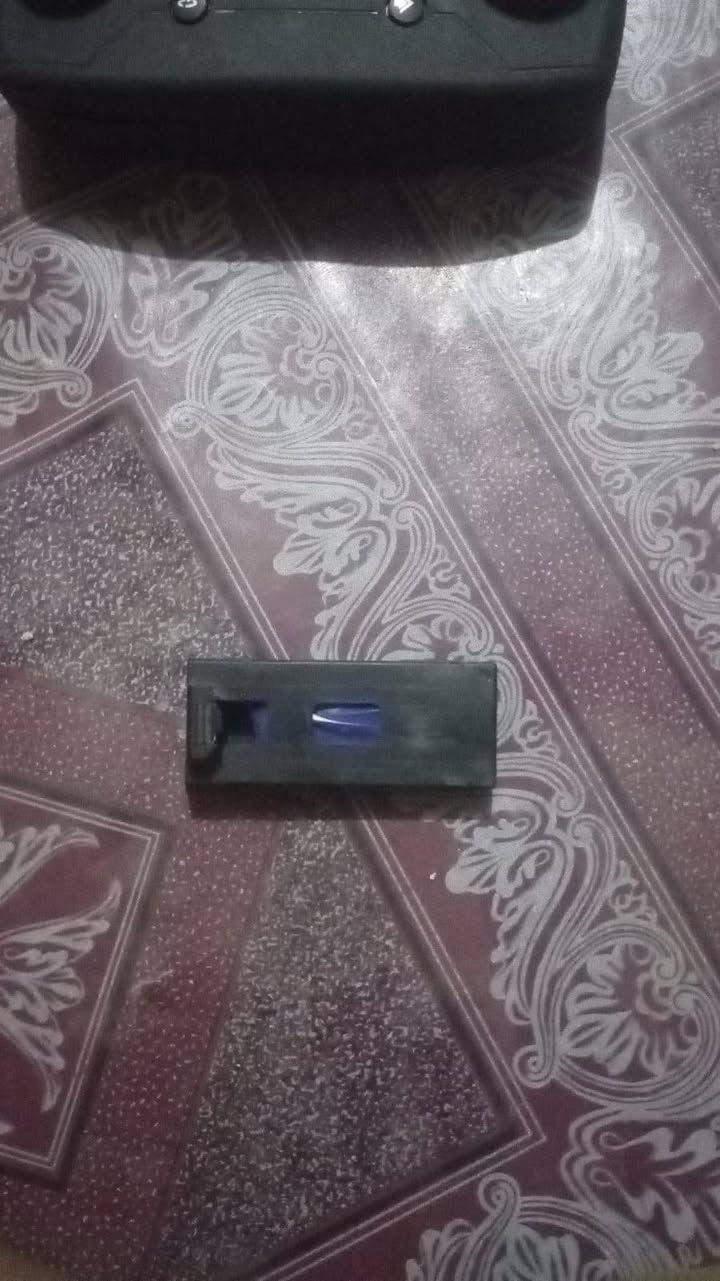 السلام عليكم طياره درون للبيع بسعر 20 وبالتواصل واتساب ***********
