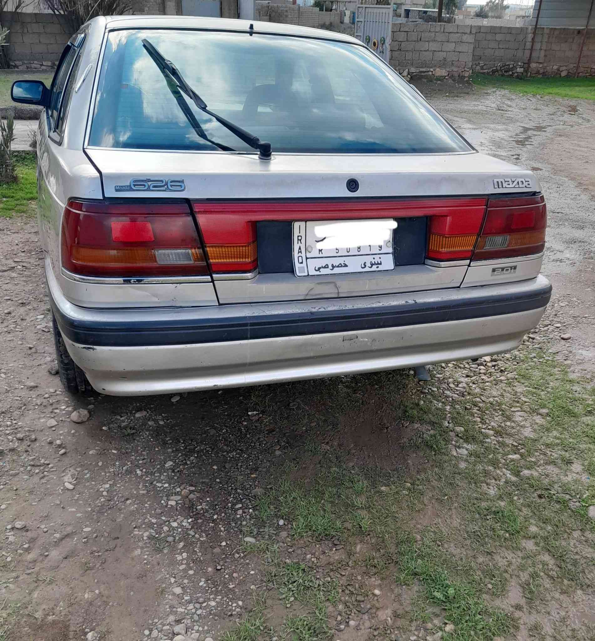 مازدا 626.  1990
8 بخ 
رقم نينوى  سنوية 29 كابون بانزين بيها 

كير ومحرك شرط لا صرف ولا نفخ 

تبريد + تدفئه .. فتحة سقف سلايت 

كهربائيات كلها شغالة… الجامات كلها كهرب 

باتري جديد… بدون ضرر

طخمها جديد… شرط تحويل 

السعر44 وبيها مجال بسيط…                        هاتف 📞 ***********
