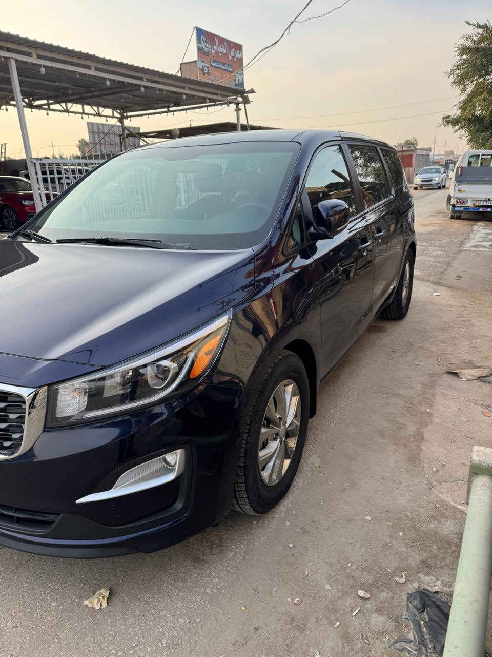 السلام عليكم 
كيه سيدونه مديل واحد وعشرين سياره حلوه موصفات بيبان كهرباء كامره تحكم ستيرن شاشه جبيره حساس خلفي حادثه خفيف بدون ارباك مكان السياره كربلاء سعره ٢٣٥ وبيه مجال ***********
